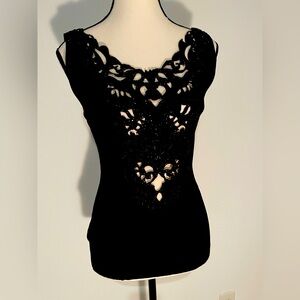 Cache Embroidery with Beads Sleeveless Top